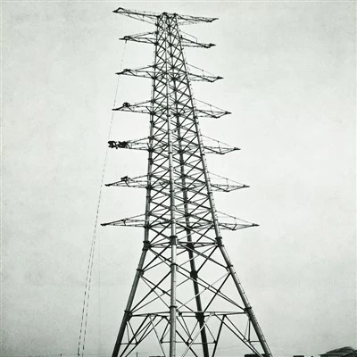 Kan fyrbenta transmissionstorn modifieras efter installation?